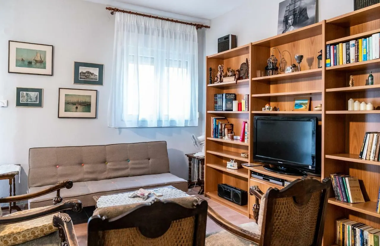 Next To The Sea - Apartment Agia Triada