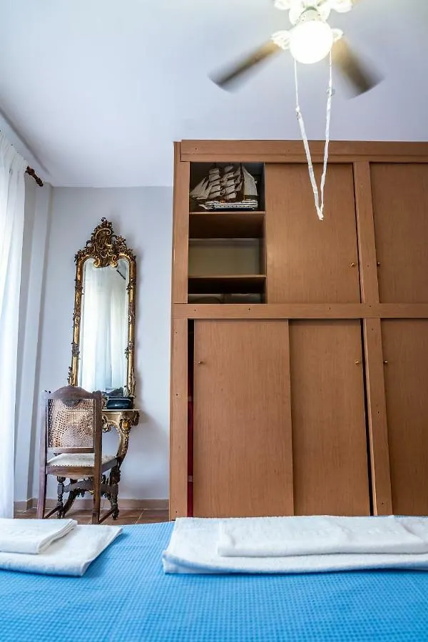 Next To The Sea - Apartment Agia Triada